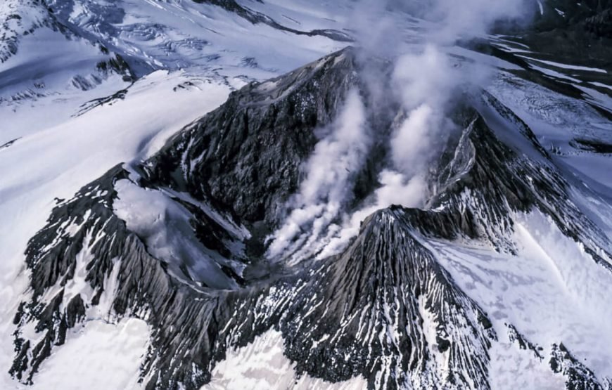 Volcanoes-National-Park-870x555
